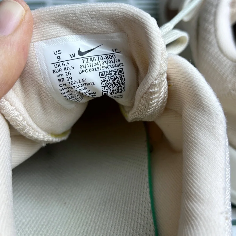 Nike Flex Experience Run 12 Pearl Pink Rose Gold Sneakers Women's 9